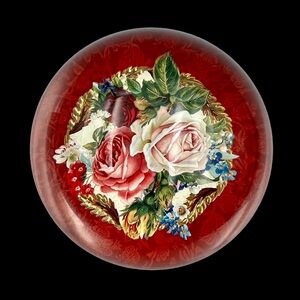 Jane Seymour St. Catherine’s Court Crystal Paperweight Victorian Roses France